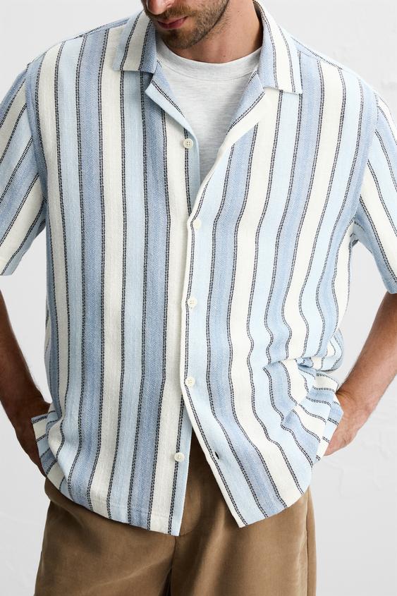 CAMISA COM TEXTURA LISTRADA