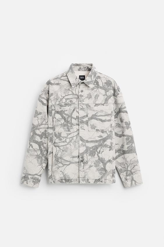 CAMISA LARGA COM ESTAMPADO ABSTRATO