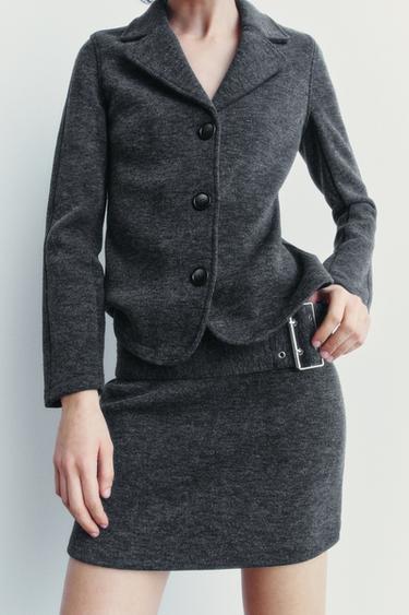 BLAZER ACINTURADO COM BOTÕES