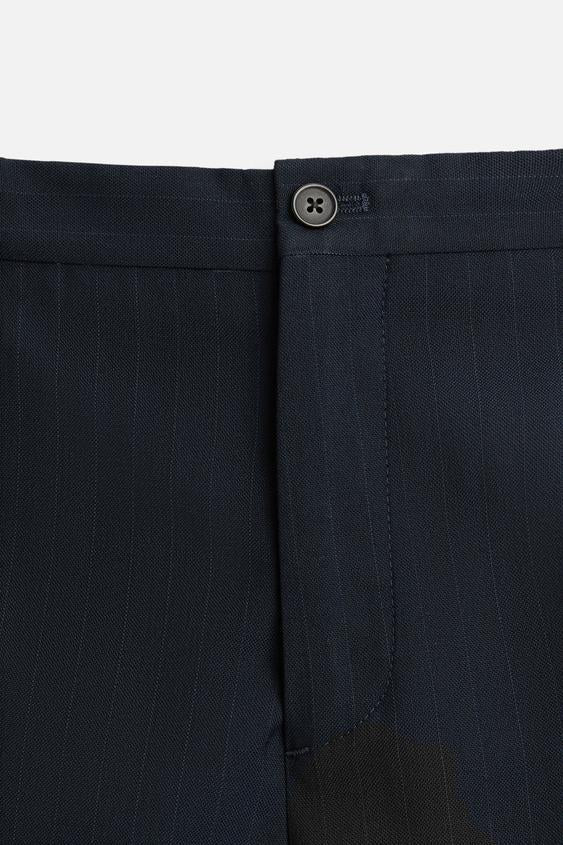 CALÇA DE TRAJE COM RISCA DIPLOMÁTICA
