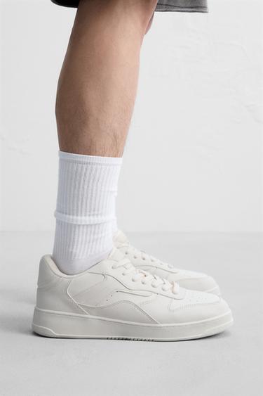 TÊNIS ESTILO RETRÔ