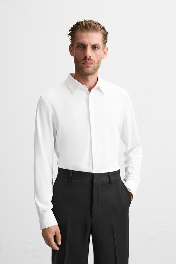 CAMISA ELÁSTICA COM TEXTURA