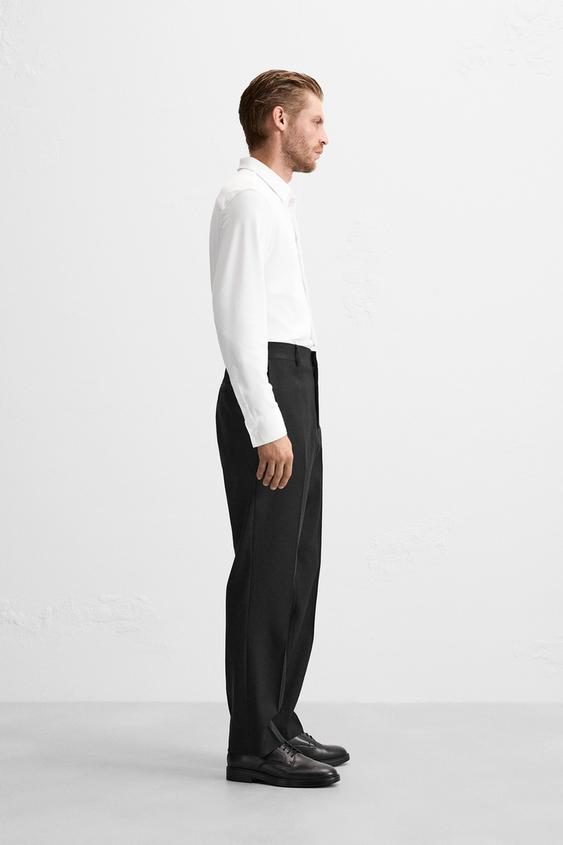CAMISA ELÁSTICA COM TEXTURA
