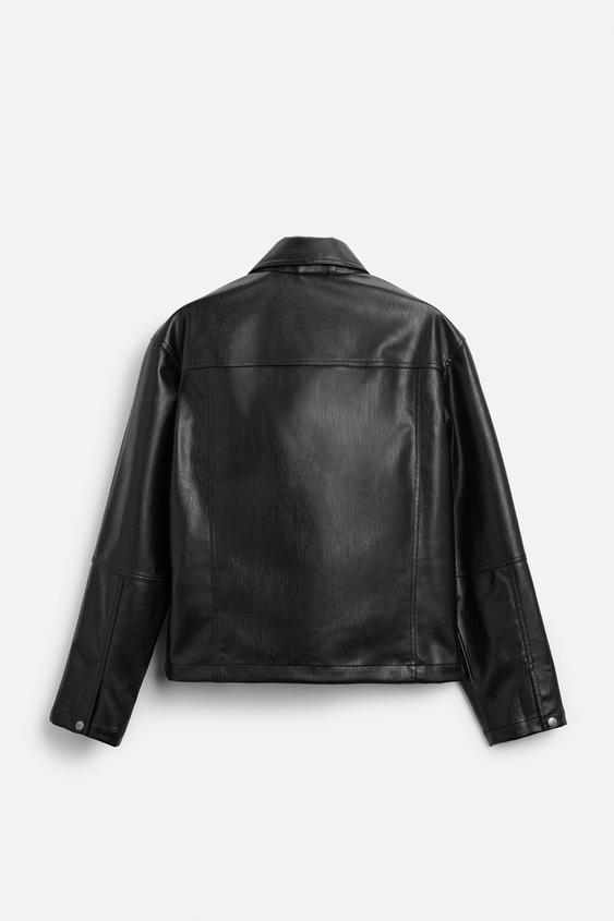 CAMISA LARGA DE POLIURETANO