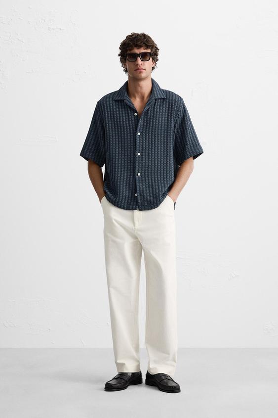 CAMISA COM TEXTURA