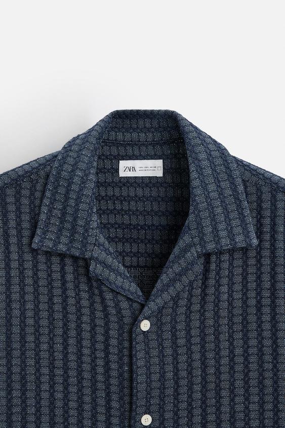 CAMISA COM TEXTURA