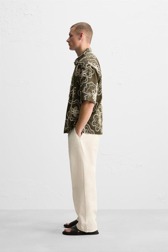 CAMISA COM ESTAMPA FLORAL