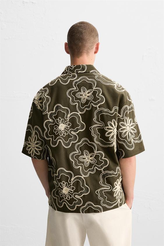 CAMISA COM ESTAMPA FLORAL