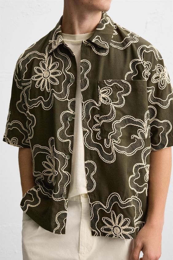 CAMISA COM ESTAMPA FLORAL