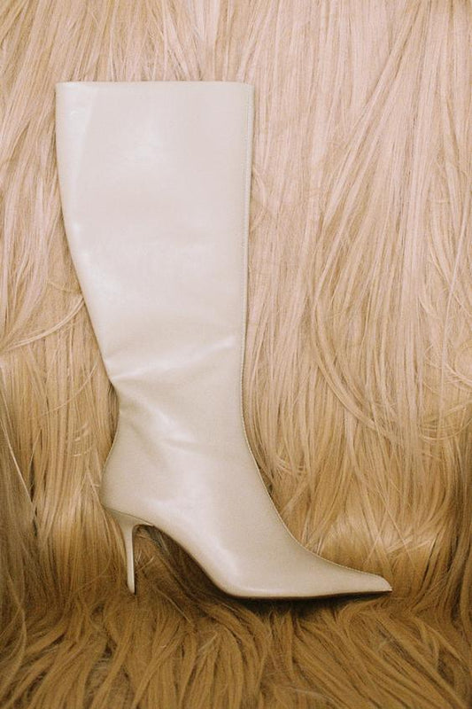 BOTA DE SALTO FINO