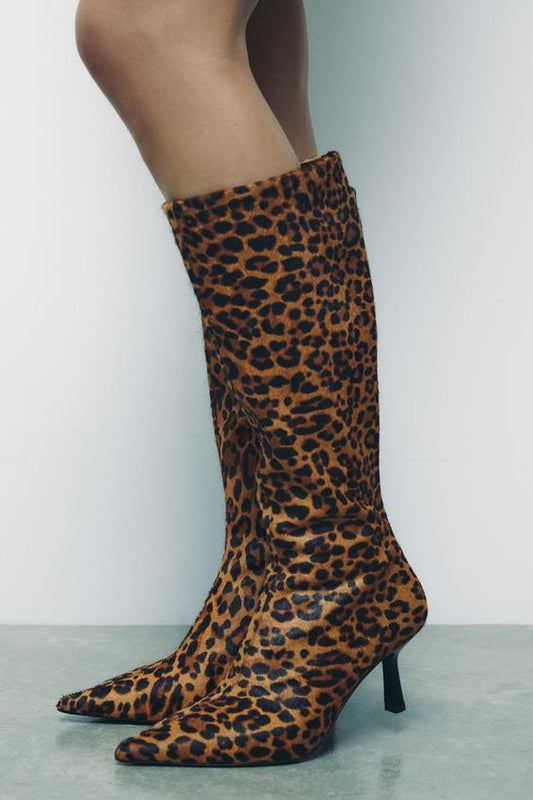 BOTA SALTO COURO ESTAMPADO ANIMAL